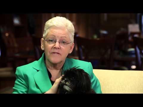 EPA Administrator McCarthy reveals the new Safer Choice label