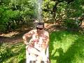 videos de PÂNICO NA CADEIRA D'ÁGUA - NO VERÃO A ÚNICA SOLUÇÃO É SENTAR EM BAIXO DO CHUVEIRÃO GELADO !!