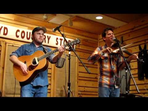 Ketch and Critter Floyd Country Store Wagon Wheel