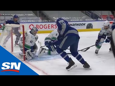 Wayne Simmonds Rips The Puck Top Shelf From The Goal Line Past Braden Holtby
