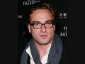 Leonard a.k.a Johnny Galecki is Hot Stuff