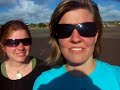video 22 do diarioeu jason laura e emilly, meus amigos canadences mandando um recado pra minha familia na praia de Pichilemu Chile