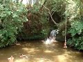 Salto na cachoeira - S�o Thom� das Letras