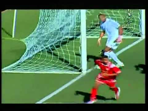 Vidéo أغنية خاصة ببطل الموسم الإحترافي الأول - El Heddaf TV.flv