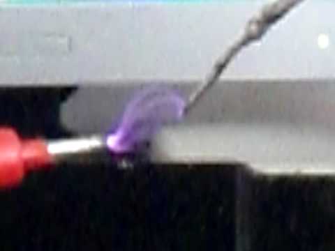 2N3055 - flyback realizzato con 2 resistenze e un transistor 2n3055 tipo tesla coil by alessandrocolos.