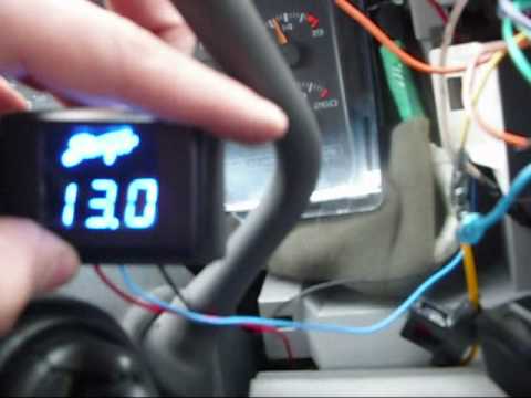 how to hook up a volt gauge