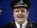 The Goodies - Give Police A Chance (Part 2 of 3) The Goodies - Give Police A Chance (Part 2 of 3)