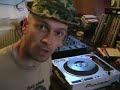 Video 2, on the Pioneer CDJ-200, starting it up. Video 2, on the Pioneer CDJ-200, starting it up.