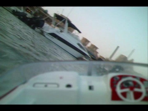 Watch RC Video: 'Proboat Fastech Brushless 18.5v LiPo !!'