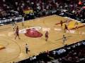 jamal magloire with the slam after nice pass from dwayne wade!!!
