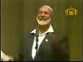 يتضح من المناظرة الأسلوب الهادىء الرصين الذى يغلب على آداء العلامة أحمد ديدات وأسلوبه العلمى فهو لم يلقى أى إدعاء جذافا بل قدم بين يدى أى إدعاء ما يثبت صحته من نصوص كان يحدد موضعها بكل دقة اعتمادا على الذاكرة بطريقة معجزة رحمه الله.فيا نصارى العرب والعالم فهل من وقفة للتدبر وتشعيل العقلتحميل المناظرة مفرغة ومكتوبة وكل كتب ومناظرات العلامة أحمد ديداتhttp://www.ahmed-deedat.net/index.phpأوhttp://www.ahmed-deedat.net/modules.php?name=myBooks2&op=listt&cat=5