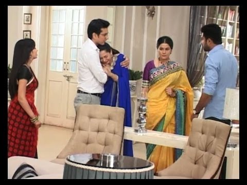 Iss Pyaar Ko Kya Naam Doon : Aastha's sweekriti ceremony - Bollywood Country Videos