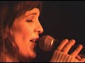 moodak plays an outstanding decision,live at studio 80, amsterdam. featuring ed van nunen (mandolin), yvon hollander (backing vocals), oscar kliewe (trumpet) & pablo de haas (sax. check out www.moodak.nl or www.myspace.com/moodak !
