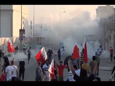 bahrain riot police attacked peacful protesters in aldair area, 31 12 2011