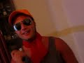 pasquale ke nn aveva nnt da fare lui e il suo amiko tony hanno avuto questa magika intuizionedel perizomaallora perkè nn farne un video