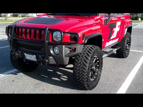 Hummer H3 w/ 4″ Lift Kit, 20″ Wheels, The Tires 35’s Magnaflow Exhaust