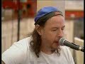 ג'וני שועלי ואמיר פרי בביצוע אקוסטי ללהיט - איפה הכיף