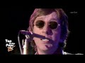 the korgis-if i had you 
the other day i saw you walking
you looked as pretty as a peach
you looked so near
but yet somehow
you're out of reach

i could change the world
if i had you
i could change the world
if i had you

my daddy told me not to worry
he said: 