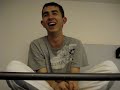 Un mec de banlieue qui envoie des vents de classe