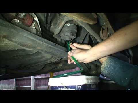 2007-2012 Ford Mondeo 2 0 TDI fuel filter change