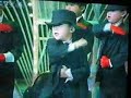 Chinese Kids dance to Michael Jackson\