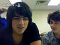 Joe jonas shexi face