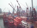 hong kong port crane