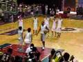 Kobe dunks for the Philsports crowd!