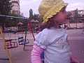 sunt mica, dar va inselati...... eu sunt o fetita mare Manele-Gratis.net
