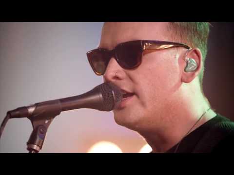 Matt Skiba & Alkaline Trio: Radio (Live @ Guitar Center ...