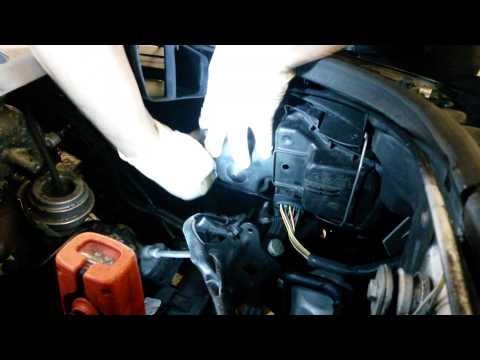 How to replace a bulb on a Audi A6