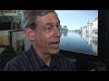 YouTube - Stanford Photo Scientists are Teaching the Camera New Tricks http://hothardware.com/News/Are-OpenSource-Cameras-The-Way-Of-The-Future/#