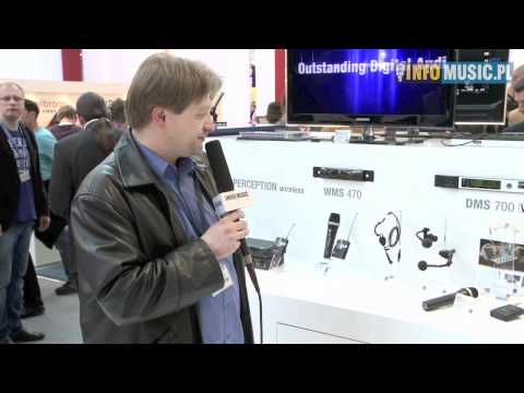 MESSE11: AKG