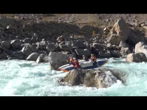 Rafting on the rivers of Pamir 2010