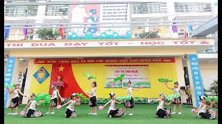 Hội thi văn nghệ "Lời ca dâng Bác" tại Trường Tiểu học Trưng Vương