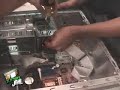Como Instalar la Unidad de Diskette de un CPU
