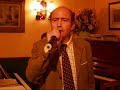 Chotis genuino y madrileño interpretado por el propio autor. ¡Casi na'!