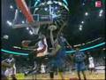 Dwyane Wade with the amazing reverse layup!