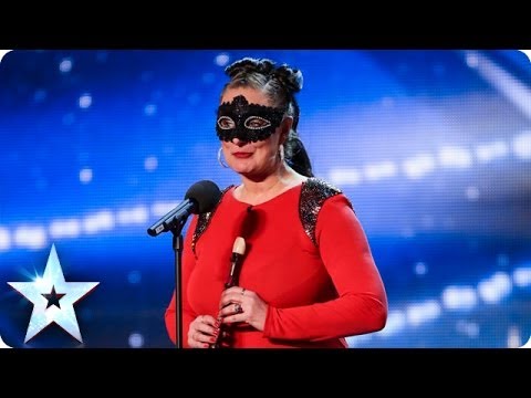 Lady Enchantress' enchanting recorder recital | Britain's Got Talent 2014