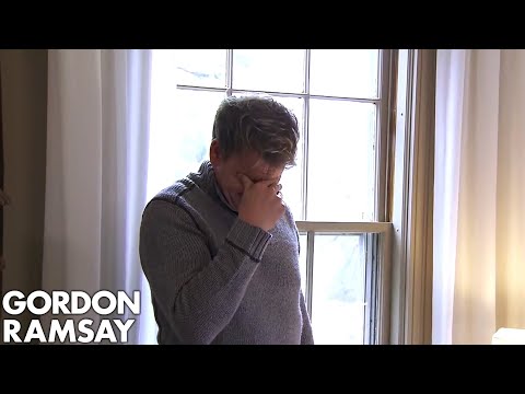 Gordon's Bedroom Stinks of Sewage and He's Not Happy | Hotel Hell