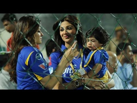 Shilpa Shetty's Son Viaan Makes Public Debut