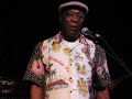 ladies and gentlemen, the one and only buddy guy.