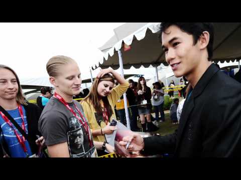 Fivelstewart - http://youtu.be/oJAMCeHaMiU - Watch Booboo, Fivel & Davin's interview! http://Facebook.com/ClevverTV - Become a Fan! http://Twitter.com/ClevverTV - Follow Us...