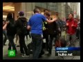 Видеоновость Начались продажи нового iPhone 4S | Поклонники компании Apple выстраиваются в очереди