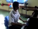 jun bin singing wei yi during the rehearsal for the form 6 orientation ceremony (background noises~)