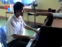 jun bin singing wei yi during the rehearsal for the form 6 orientation ceremony (background noises~)