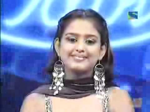 PUJA CHATTERJEE PERFORMING NIMEIN SAMAJH GAYEE