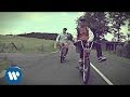 Djames Braun Kom Og Giv Mig Alle Dine Penge Official Music Video and Lyrics