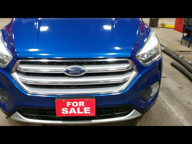 2017 Ford Escape SE / 126000 kms on the engine in Cars & Trucks in Winnipeg