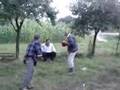 Cand romanii se plictisesc se apuca de box - Runda 1